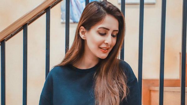 Chahatt Khanna's Husband's Shocking Revelation: Actress Dating Ribbhu; Wants Out of Court Settlement