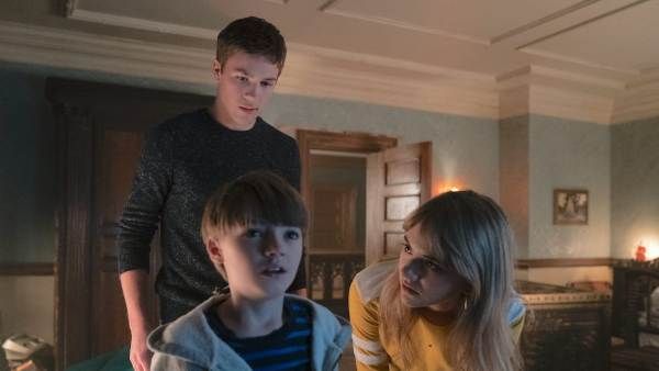 Locke & Key Season 2: Cast Breaks Down Cliffhangers And Opens Up About Next Season