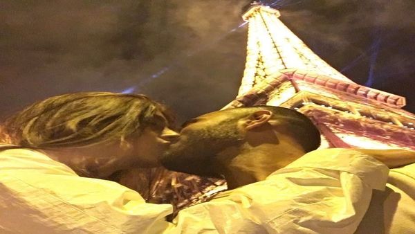 Sonam Kapoor and Anand Ahuja’s Kiss Under The Eiffel Tower Is SCANDALOUS; See Inside