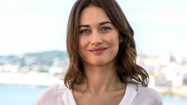 James Bond Star Olga Kurylenko Tests Positive For COVID-19, Advises Fans 'Take This Seriously'