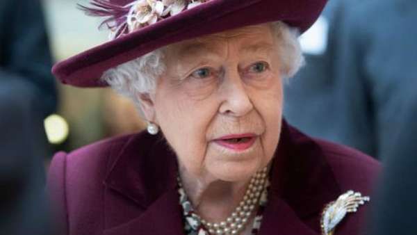 Queen Elizabeth II Moves Out Of Palace As Aide Tests Positive For Coronavirus