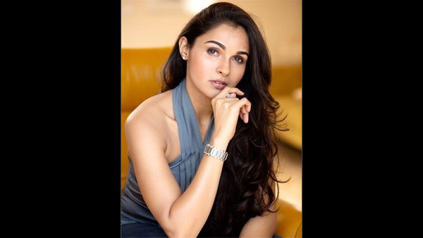 Andrea Jeremiah Bags Vetrimaaran's Next Production Venture?