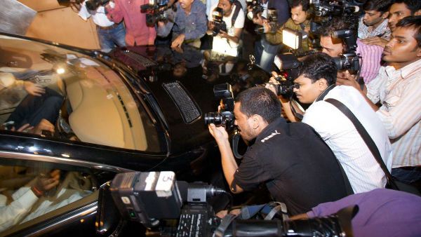 Coronavirus Impacts Bollywood Paparazzi's Day At Work