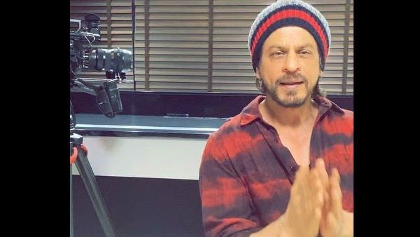 Janta Curfew: Shah Rukh Khan Comes Up With An Innovative And A Filmy Way To Spread Awareness