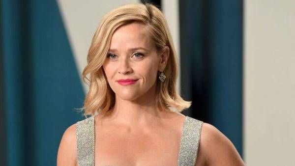 Reese Witherspoon Launches Chat Series 'Shine On At Home'
