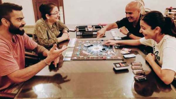 Anushka Sharma Loses At Ludo With Virat Kohli And Family, Accepts Defeat In A Hilarious Way