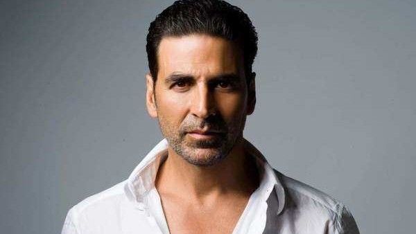 Akshay Kumar Donates 500 Smart Watches To Nashik Police To Track COVID-19 Symptoms