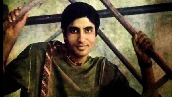 Amitabh Bachchan's Picture From His First-Ever Photoshoot After Joining Film Industry Is Pure Gold!