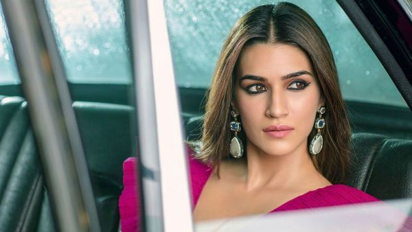 Is Kriti Sanon Hinting At Sara Ali Khan? Says She Was Replaced By A Star Kid & Felt Irritated!