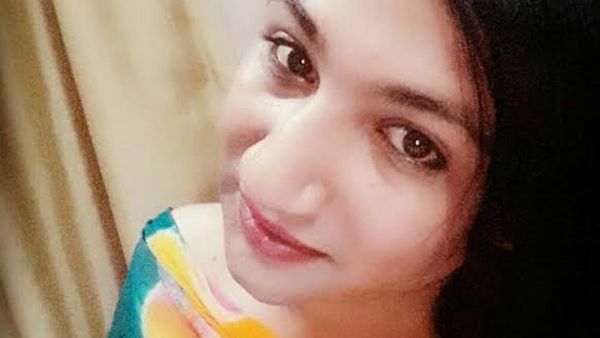 Mahika Sharma Donates Education Fee For A Child Every Year On National Youth Day