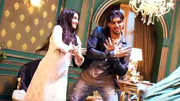 Masakali 2.0 Song: Sidharth Malhotra And Tara Sutaria Give A Naughty Spin To Sonam's Dove Song!