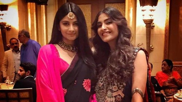 Rhea Kapoor Pens A Note Against People Judging Workout Videos Amid Lockdown; Sonam Kapoor Reacts!