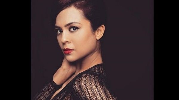 Sana Saeed, Stuck In US, Shares Her Ordeal After She Lost Her Father On Janta Curfew Day!