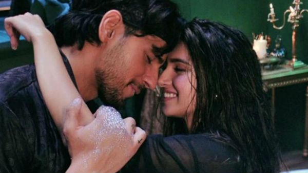 Jaipur Police Takes A Major Jibe At Masakali 2.0 Starring Sidharth Malhotra And Tara Sutaria!