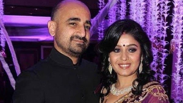 Sunidhi Chauhan's Husband Hitesh Sonik Rubbishes Separation Rumours With A Funny Reaction!