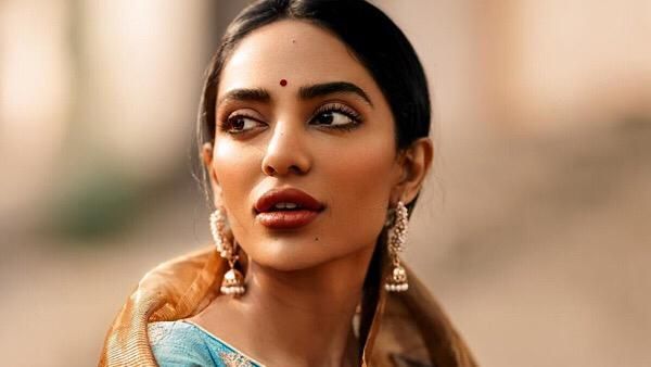 Sobhita Dhulipala Reveals The One Thing She Fears The Most: Losing Confidence To Take New Challenges