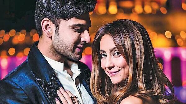 Anusha Dandekar Slams Unnamed Person For Spreading News Of Her And Karan Kundra’s Break-Up