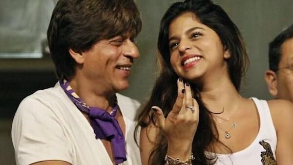 Shah Rukh Khan Was Going To Jump From Balcony When KKR Won; Suhana Khan Held Him Back!