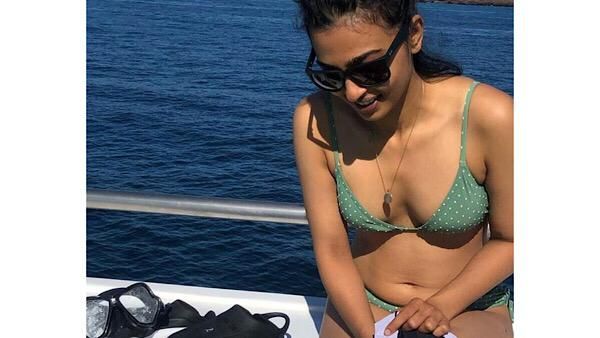 Radhika Apte’s Scuba Diving Picture Makes Vijay Varma Say ‘Thanks For Making Us Feel Like S**t’