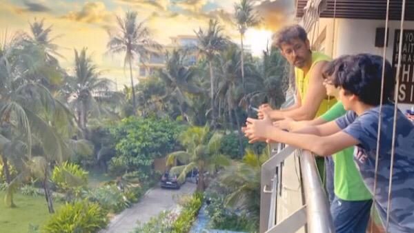 Sussanne Khan Posts Picture Of Ex Hrithik Roshan And Kids Spending Quality Family Time