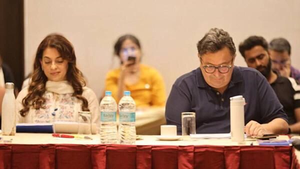 Rishi Kapoor’s Last Film, Sharmaji Namkeen To Release In Theatres