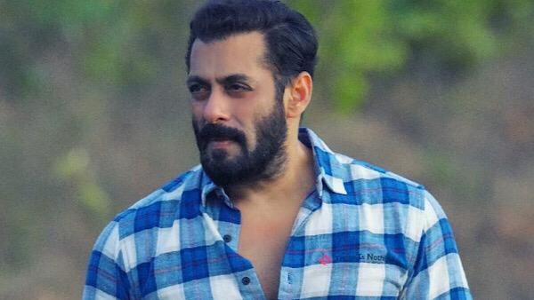 Salman Khan Keeps His Promise, Releases A New Song For His Fans On Eid