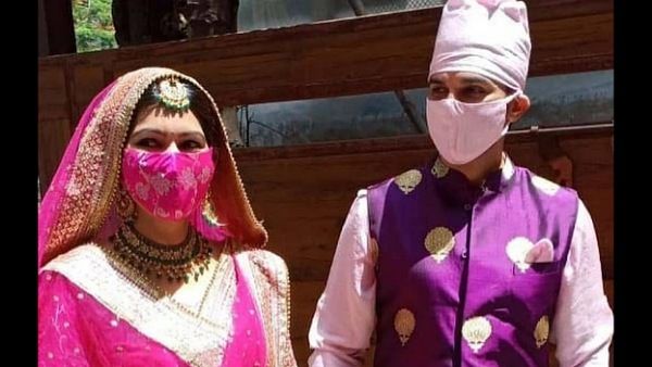 Manish Raisinghan Ties The Knot With Sangeita Chauhaan In Gurudwara During Lockdown (PICS)