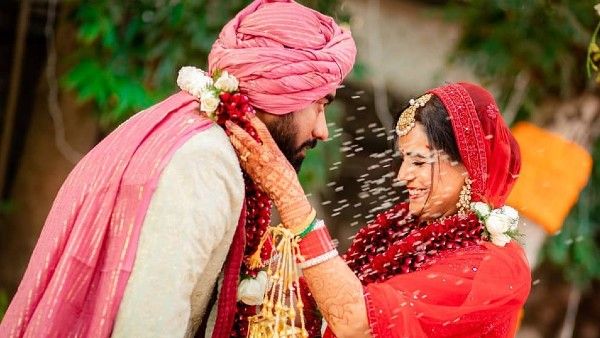 Mona Singh Reveals How Husband Shyam Proposed Her; Says It's Quarantine Honeymoon For Them!