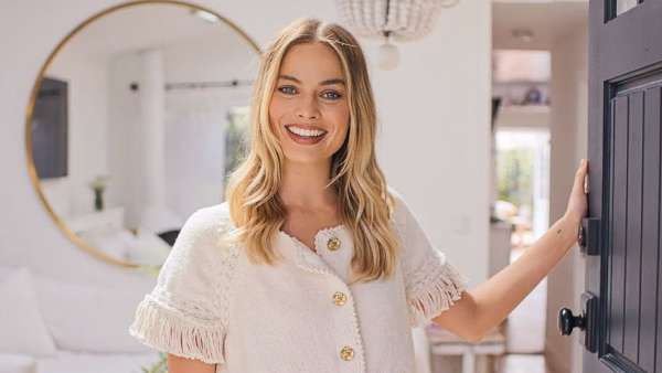 Margot Robbie To Lead The Female-Fronted Pirates of the Caribbean Spin-Off