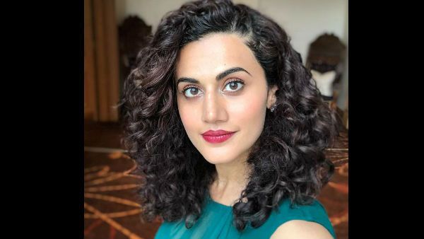 An Angry Taapsee Pannu Blasts Kangana Ranaut For Taking Advantage Of Sushant Singh Rajput's Death!