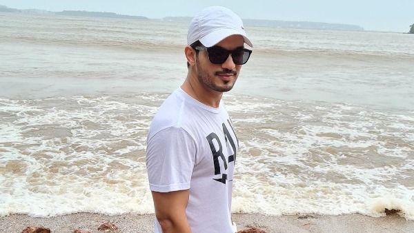 Arjun Bijlani Injured While Holidaying In Goa With Family; Doctor Advised 6 Weeks Rest