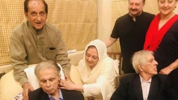 Dilip Kumar's Younger Brother Aslam Khan Passes Away Due To COVID-19