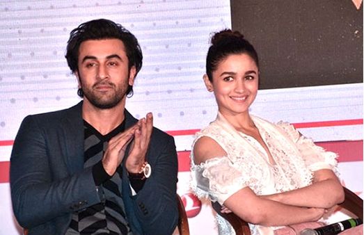 Here's Why Ranbir Kapoor Is Refraining From Taking A Stand For Alia Bhatt Amid All The Controversy!