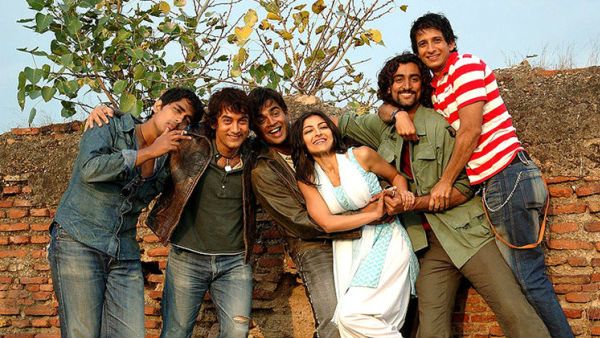 Is Pandemic Ruining Your Friendship Day? Send These Special Songs To Your Friends & Make Them Smile