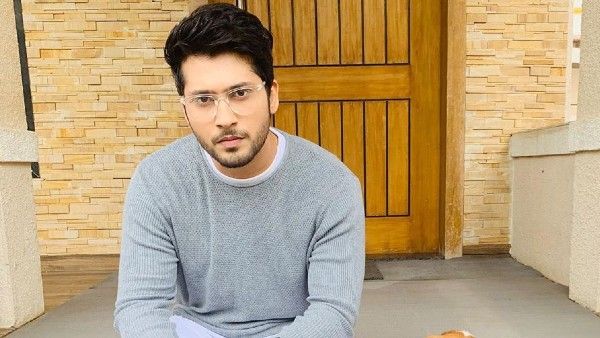 Namish Taneja Quarantines Himself After His Family Tests Positive For COVID-19