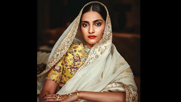 Sonam Kapoor Lionises Jaya Bachchan For Taking On Kangana Ranaut, Says She Wants To Be Like Her