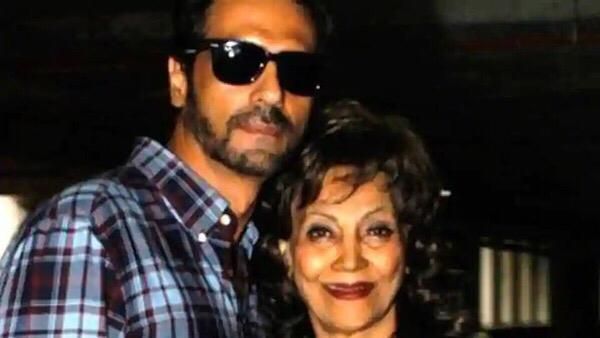 Arjun Rampal Pens A Touching Note For His Late Mother On Teachers' Day