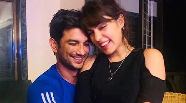 Sushant Singh Rajput's Unseen Videos Recorded By Rhea Chakraborty Go Viral