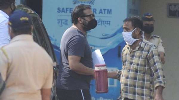 Anurag Kashyap Reaches Versova Police Station For Questioning In Sexual Assault Case