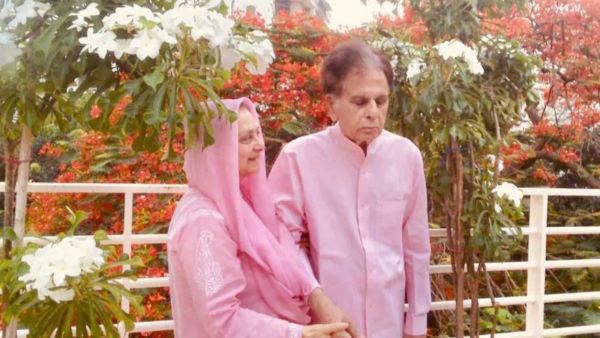 Dilip Kumar And Wife Saira Banu Twin In Pink; New Picture Wins The Internet!