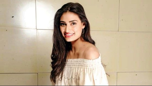 Athiya Shetty Says Her B'Day Celebrations Will Be Quiet, Hopes The World Rids Itself Of Suffering