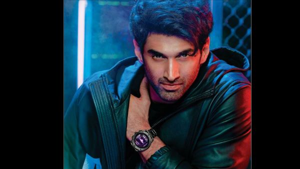 Aditya Roy Kapur Doesn’t Read Criticism On Social Media, Stays Ignorant And Blissful