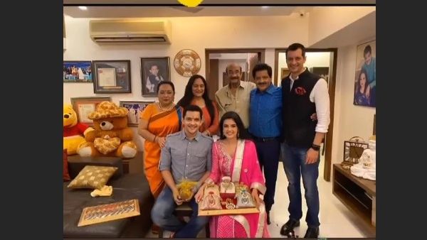 Aditya Narayan And Shweta's Pre-Wedding Festivities Begin; Couple Look Adorable At Roka Ceremony