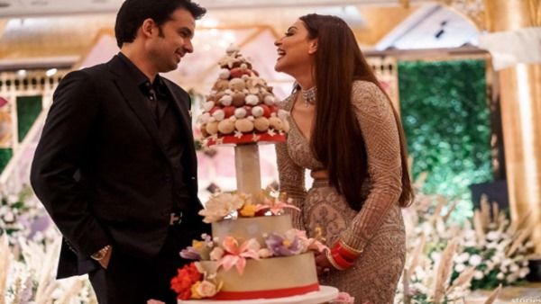 Kajal Aggarwal & Gautam Kitchlu Celebrate One Month Wedding Anniversary; Acharya Star Posts Sweet Unseen Pictures