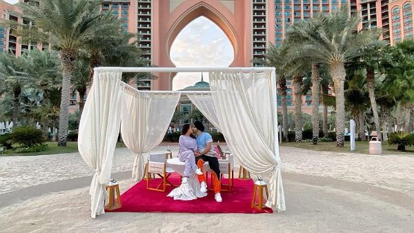 Neha Kakkar & Rohanpreet Singh's Honeymoon In Dubai Costs Rs 90k Per Night!