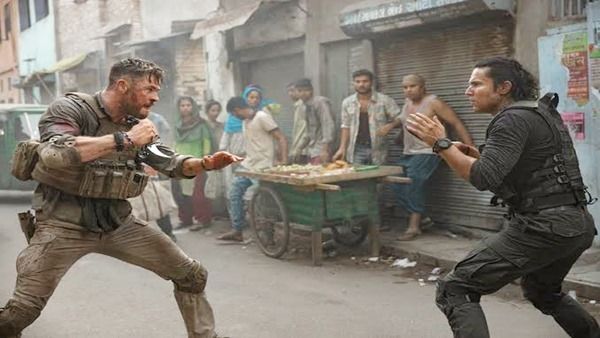 Randeep Hooda Congratulates Chris Hemsworth On Winning The People's Choice Award 2020