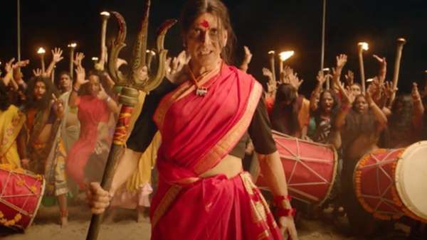 Laxmii's Bam Bholle Song: Netizens Go Gaga Over Akshay Kumar's Never-Seen-Before Dance & Avatar