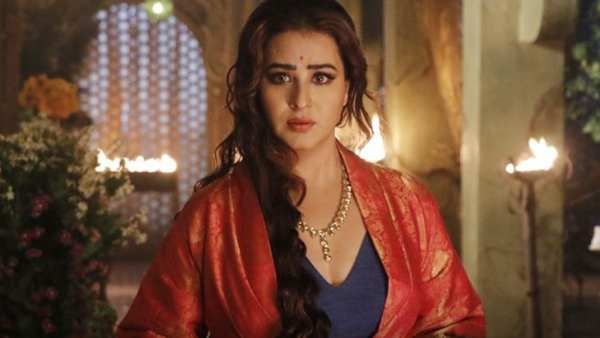 Paurashpur: Shilpa Shinde Reveals She Was 'Uncomfortable Working With Annu Kapoor' Because Of Seniority