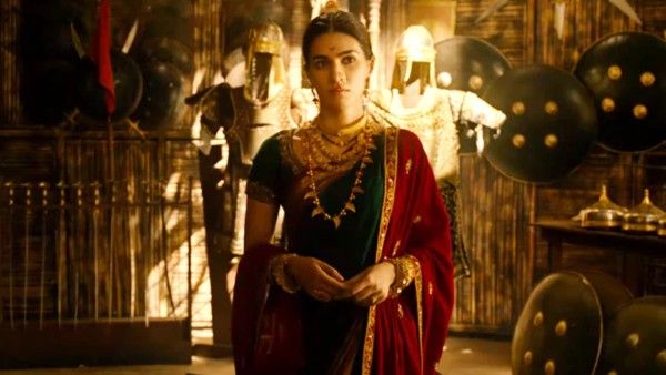 1 Year Of Panipat: Kriti Sanon Thanks Director Ashutosh Gowarikar For Having A Woman Narrate War Film