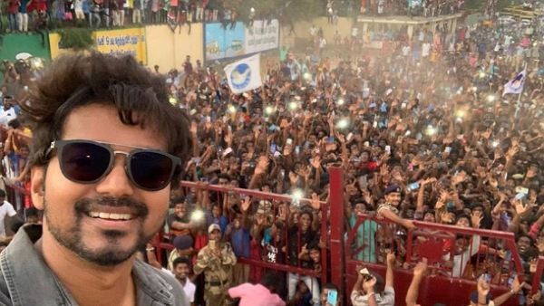 Vijay’s Neyveli Selfie With Fans Becomes The Most Retweeted Tweet Of 2020